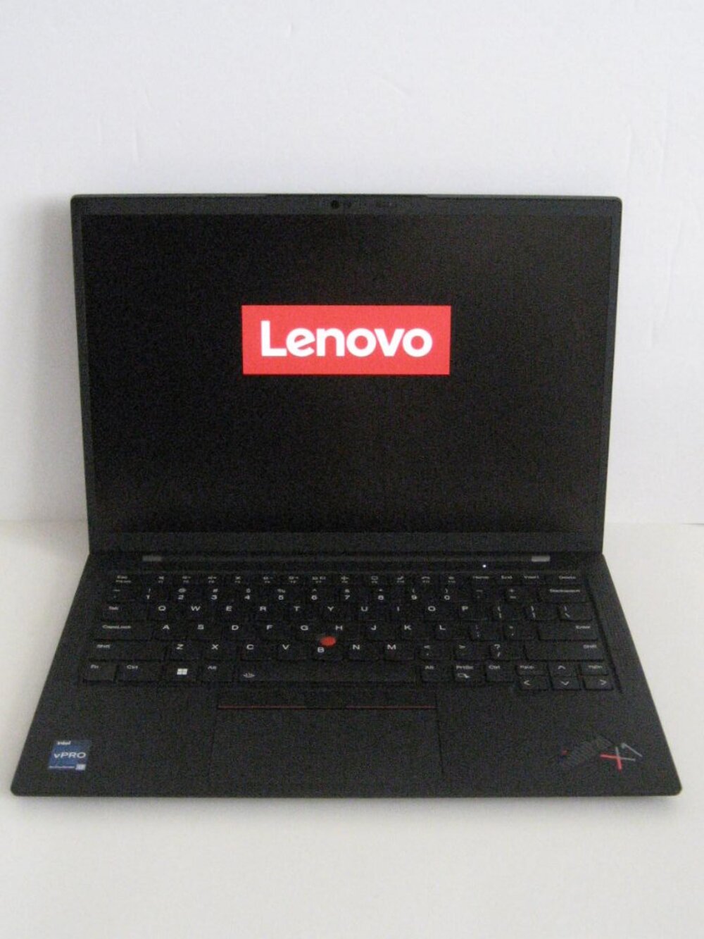 Lenovo ThinkPad X1 Carbon Gen 11 14" (1TB, i7 13th Gen, Touchscreen, Blue Light)